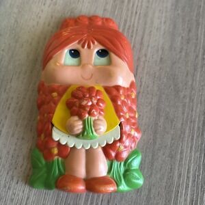 Vintage 1975 General Mills Retro Girl Light Switch Plate Kenner 6.25"
